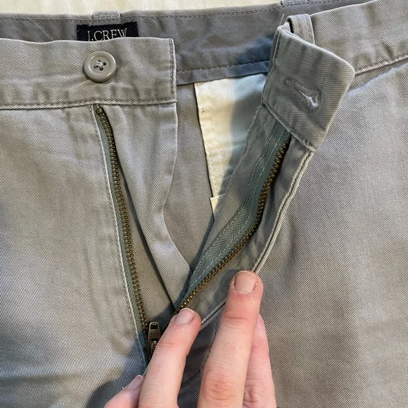 JCrew Men’s Shorts - Picture 3 of 5